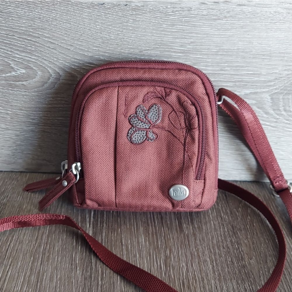 Haiku Pouch Mini Crossbody Bag - Burgundy